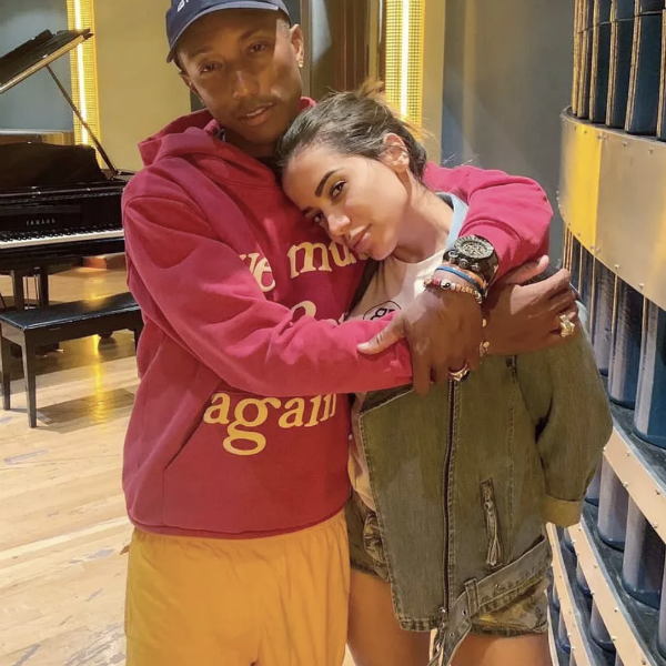 Anitta, Pharrell Williams Anitta, Pharrell Williams